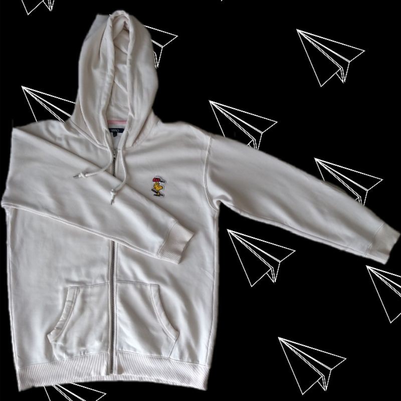 Spao x Peanuts Snoopy Ziphoodie Cream