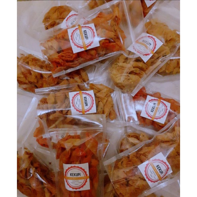 

PAKET RESELLER Camilan/jajanan Kiloan Keripik Kulit Lumpia (KEKUPI) Aneka Rasa 50gr