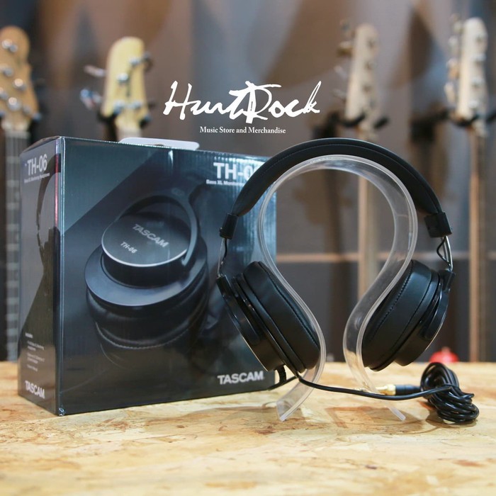 Tascam TH 06 - Bass XL Monitoring Headphones Recording DJ