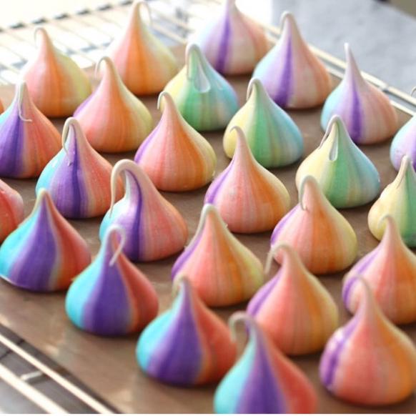

[PROMO AVC77] Meringue Cookies Kue Busa Prancis Toples Kecil Pasti Murah