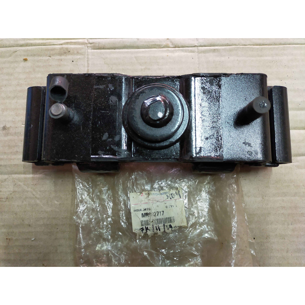 Engine Mounting Belakang Mitsubishi Pajero Sport Triton KB4 ASLI KTB!