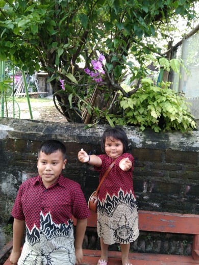 Baju Batik Anak Cowok Cewek Umur 4-11th Warna Merah Hitam