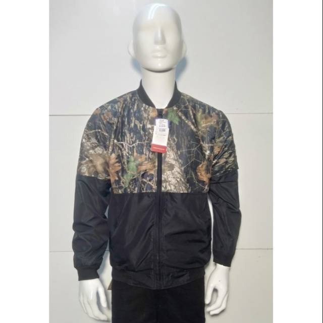 JAKET PRIA TASLAN BY DESIGN REGULER CORAK HITAM 08043849