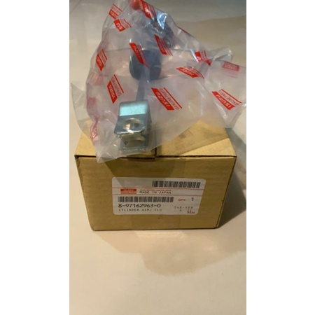 Master kopling atas Isuzu NKR71