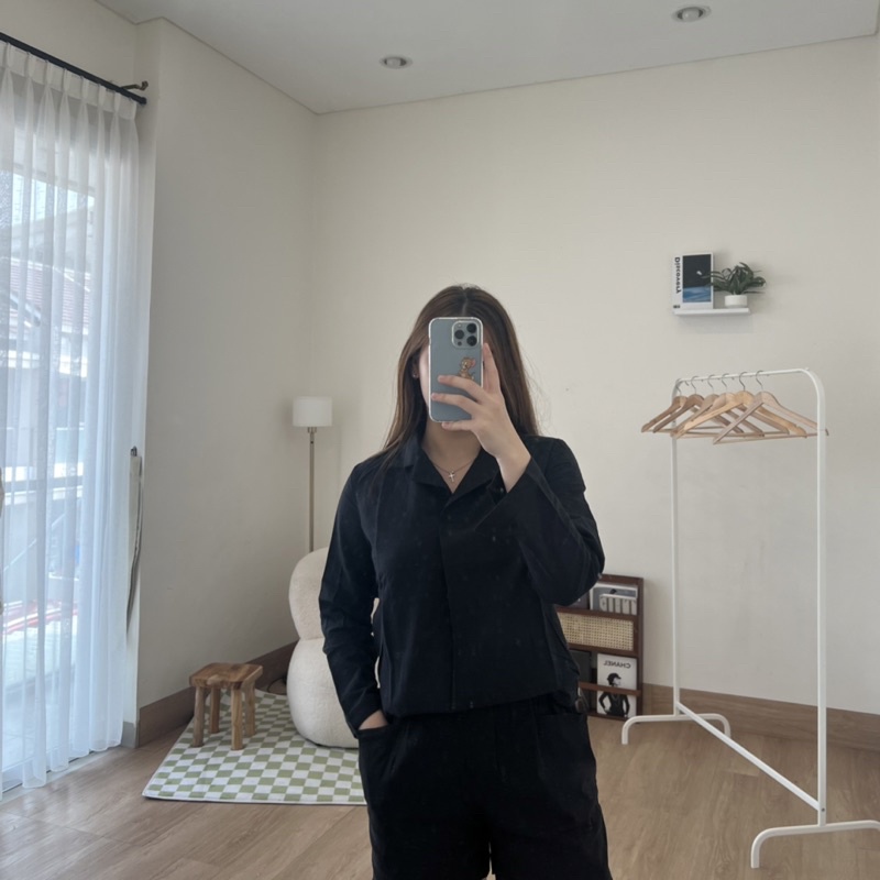 Linen Angel Shirt / Atasan Kemeja Lengan Panjang Wanita