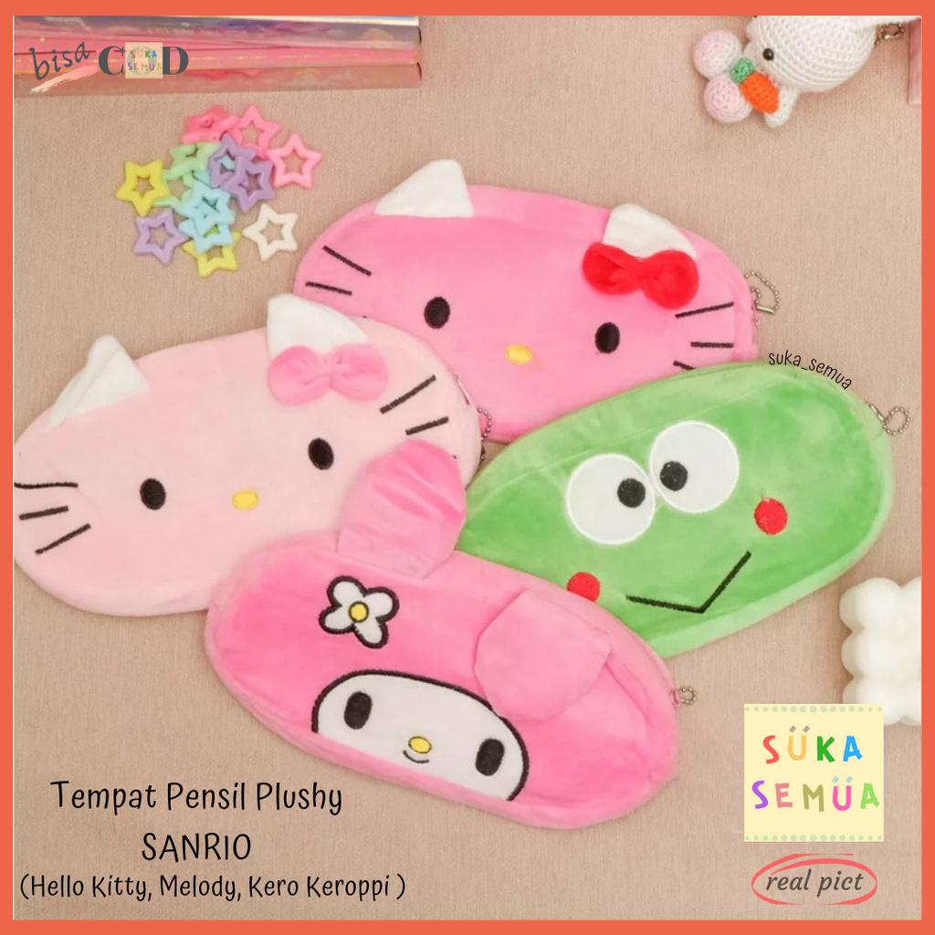 

Tempat Pensil Plushy SANRIO // Pouch Kotak Kostak Pinsil Wadah Kosmetik Uang Plushie Empuk Bulu Halus Hello Kitty Melody pink Cinnamoroll Pompompurin Kero Keroppi Keropi hijau hadiah kado alat tulis stationery sekolah lucu imut gemoy COD GoSend Bandung
