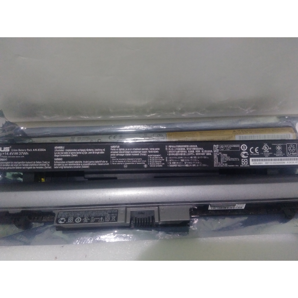 Batrei laptop 4 cell 18650 solar cell powerbank senter led aki selis