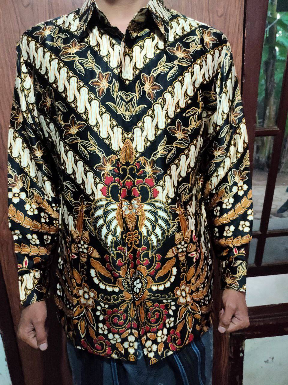 Kemeja Batik Pria Motif Mataram Coklat Terbaru