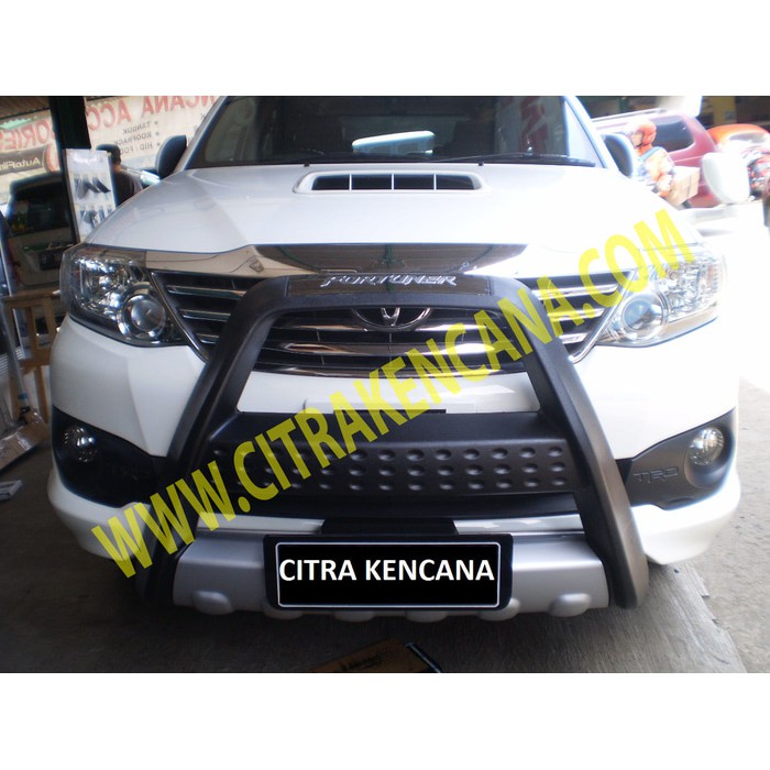 TANDUK DEPAN TOYOTA FORTUNER
