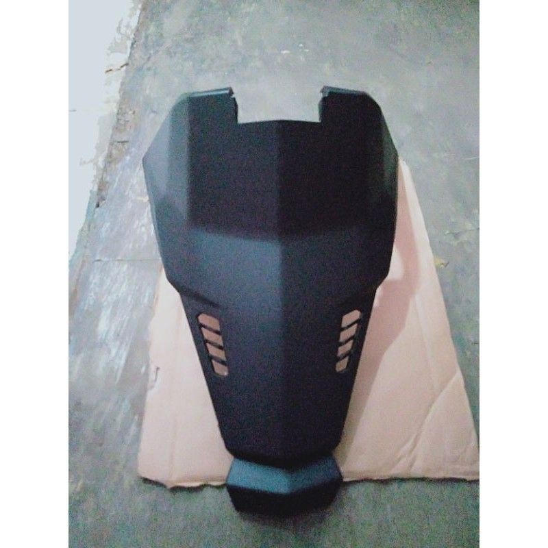 Cover tangki cover tutup mesin Bawah Jok  vario 125 led vario 150 led