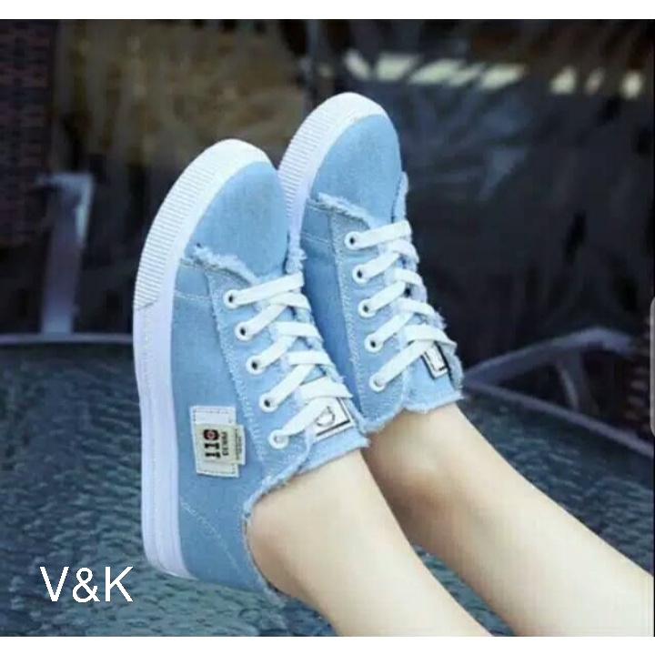 Sepatu kets poxing wanita kekinian / Sepatu Fashion Kasual Denim