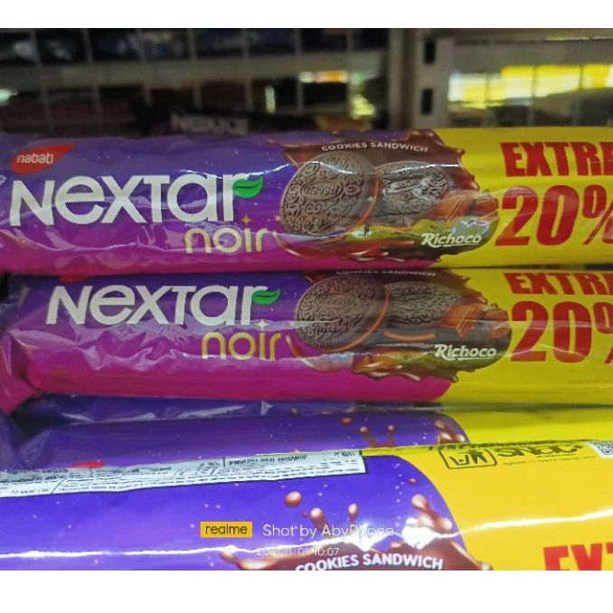Nabati NEXTAR Noir Cookies Sandwich/Rhicoco 161.5gr