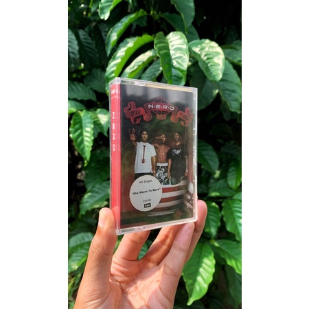 kaset pita nerd segel