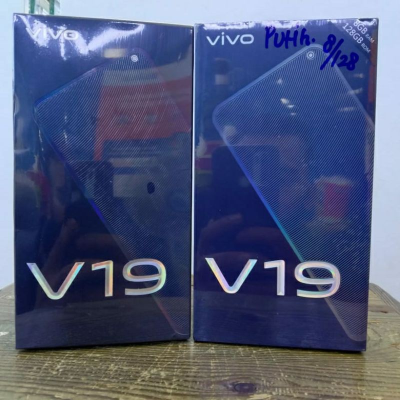 VIVO V19 RAM 8/128 GB