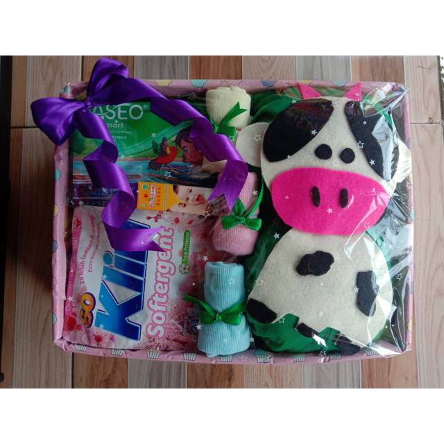 Parcel bayi laki laki