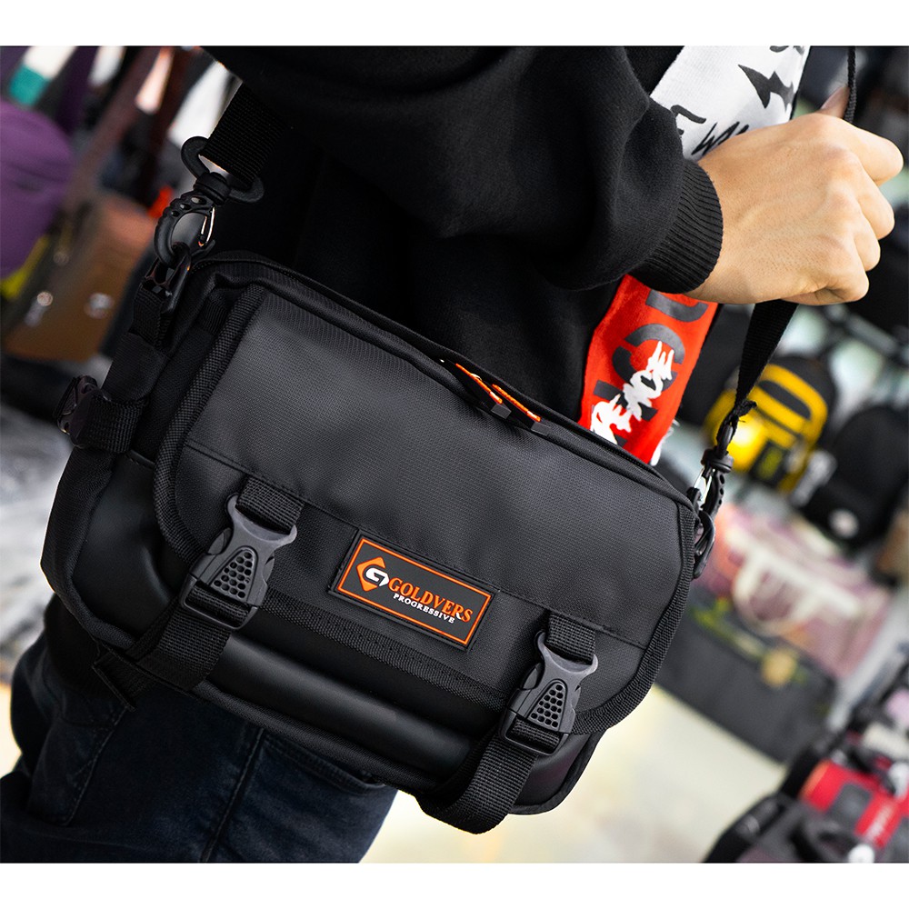 Tas Selempang Pria Goldvers Original Import Waistbag Dada Cowo Cewe Multifungsi - Goldiesbags