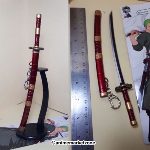 Gantungan Kunci Pedang Zoro Merah One Piece