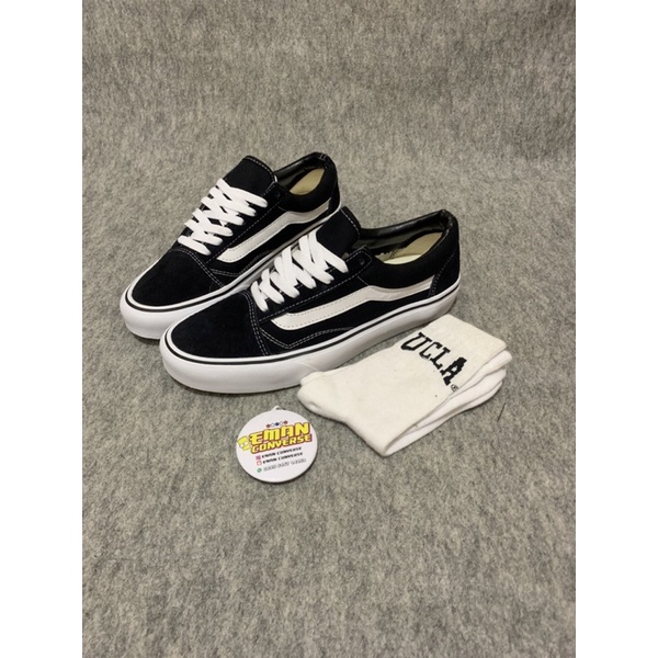 SEPATU V4NSS OLDSKOOL PREMIUM BLACK WHITE PRIA WANITA