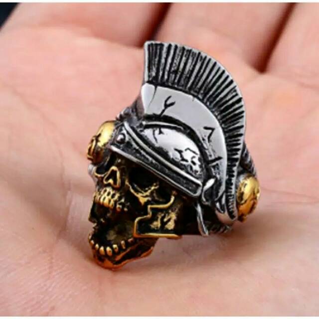 cincin tengkorak