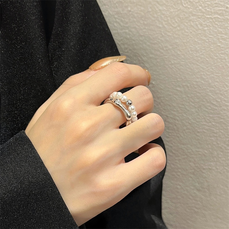 Cincin Model Terbuka Desain Asimetris Aksen Mutiara Ganda Untuk Wanita