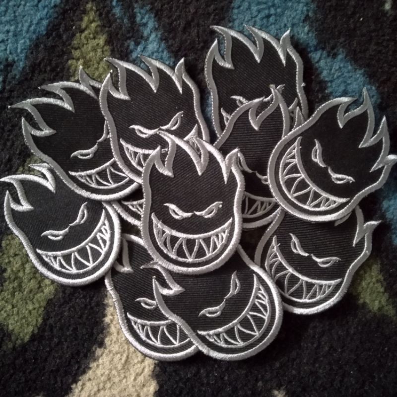 Patch Bordir Ekslusif Dark Mode Spit Fire