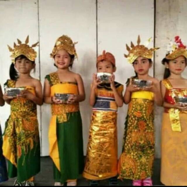20 Inspirasi Baju  Adat  Bali  Anak  Perempuan Jonis Wall