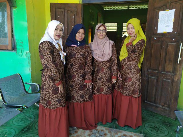 Gamis Batik Manggar,padi,sekar,cantik,kubis,kipas,daun,kupu,nadine,gendis,parang Gamis Rempel Miesya