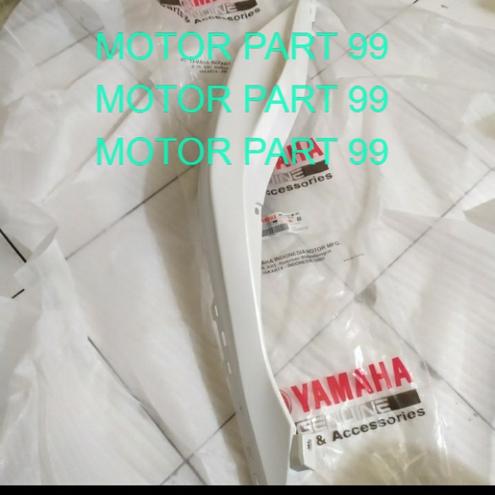 BODY BELAKANG KANAN AEROX 155 putih ORIGINAL ygp