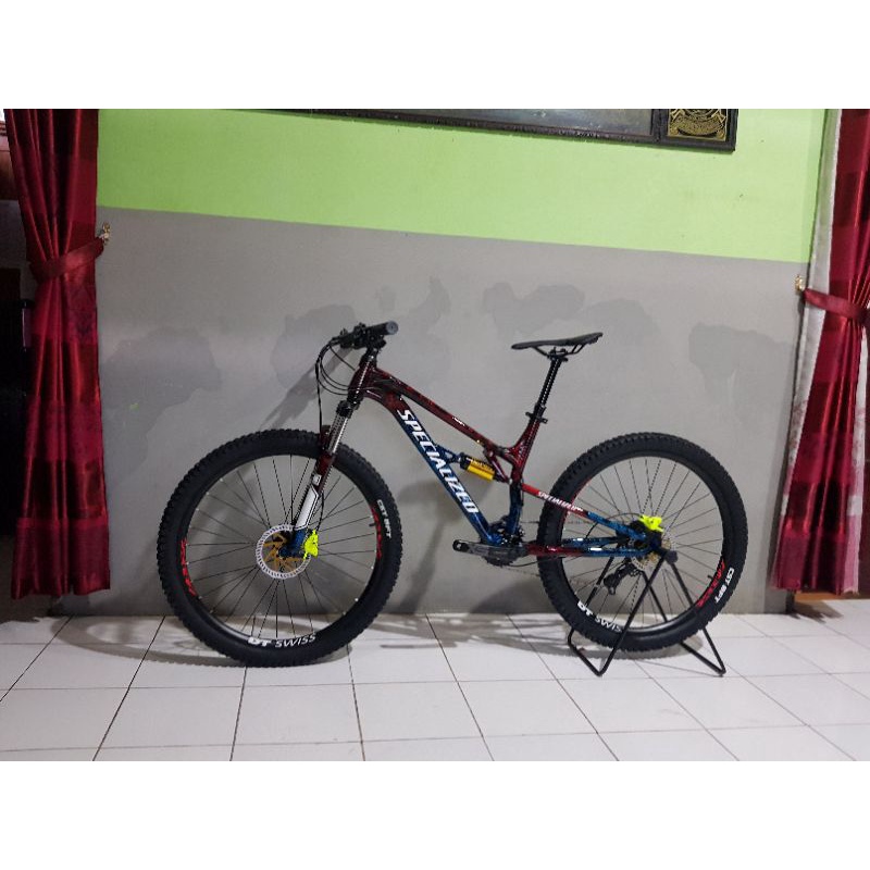 sepeda specialized roubaix
