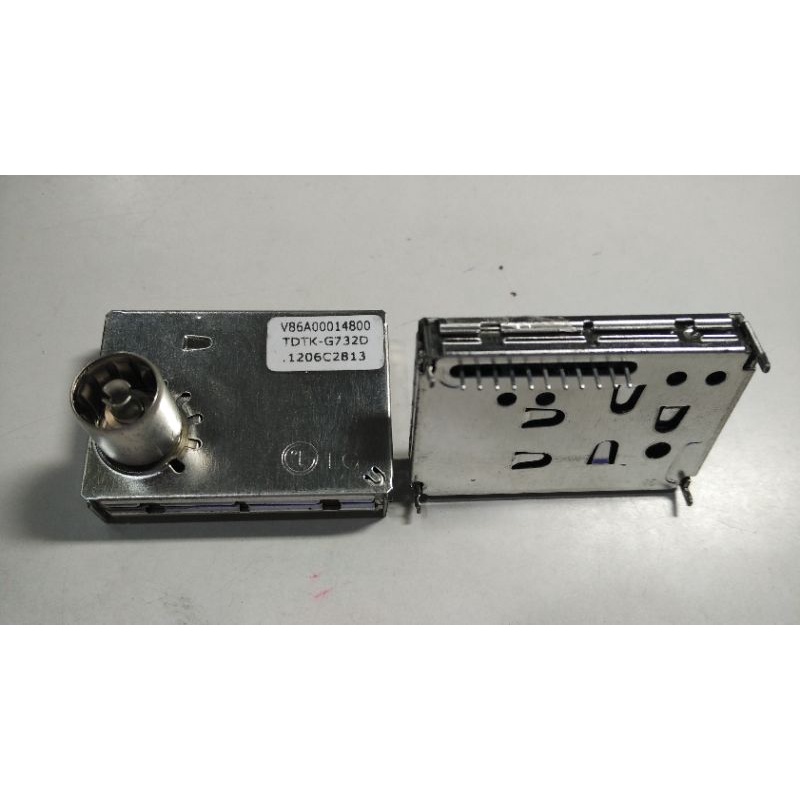 Tuner TV LCD Toshiba/LG 11Pin Panjang 4,2cm x Lebar 3cm x Tebal 0,6cm