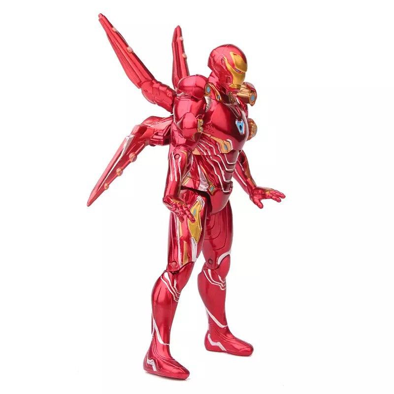 ACTION FIGURE IRON MAN