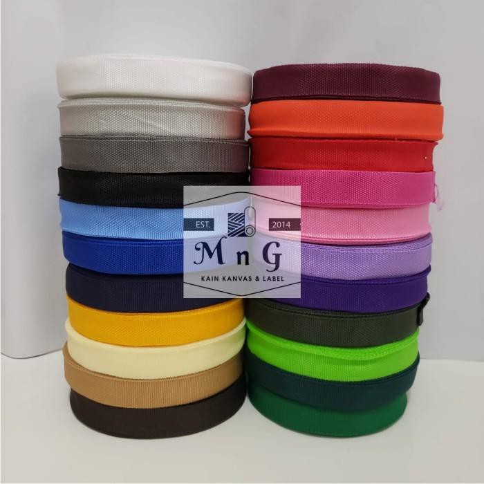

Jual Bisban pelipit PP 2cm (30 yard) - Hitam Limited