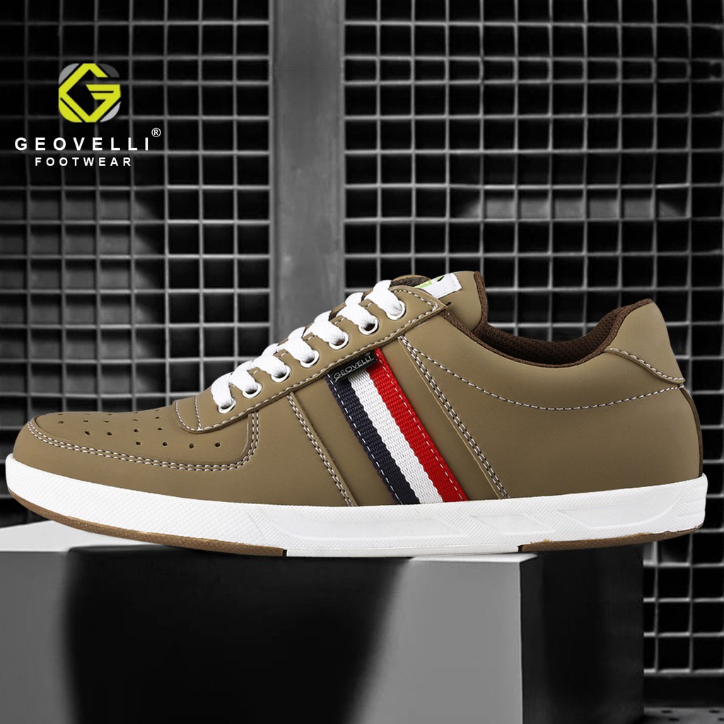 Sepatu Sneaker Putih Pria Sepatu Sneakers Terbaru Brand Geovelli Untuk Sekolah Kuliah Kerja Warna Putih G-3100-4