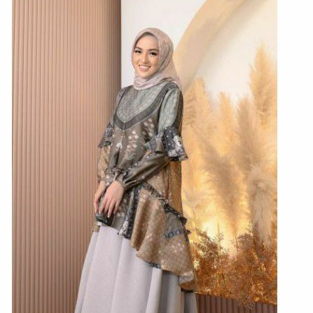 Padma Tunik Choco Truffle M Wearing Klamby