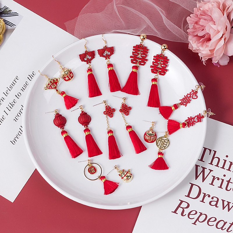 Anting Juntai Rumbai Panjang Desain Lentera Gaya Etnik China Warna Merah Untuk Wanita