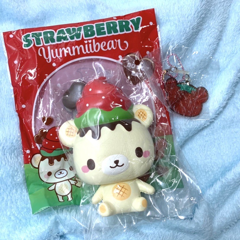 Puni Maru Creamiicandy yummiibear strawberry mascot squishy