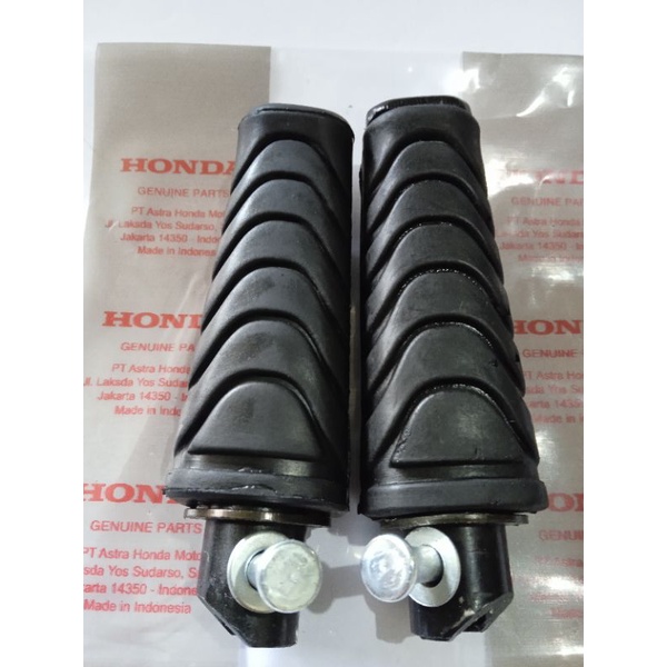 Foostep pijakan kaki belakang honda beat f1  beat street revo absolute blade