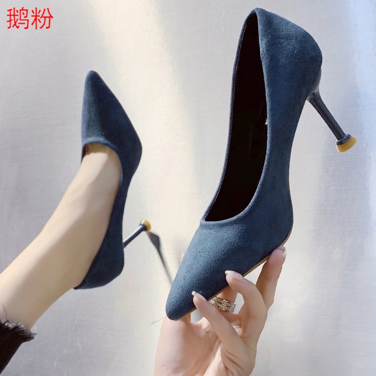 heels with pointed toe
