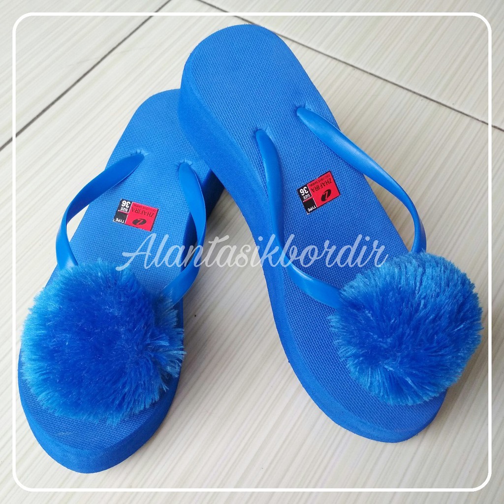 Sandal WEDGES POMPOM Super R.24