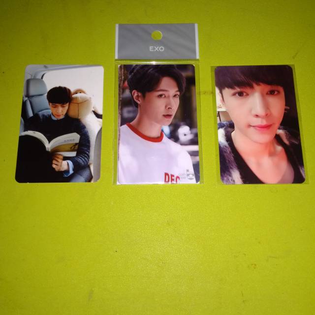 EXO Lay Official Photocard