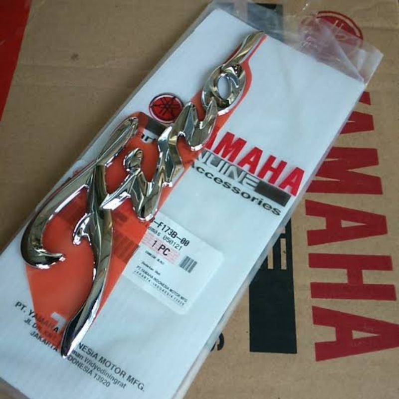EMBLEM 3D TIMBUL BODY BELAKANG KANAN FINO FI PREMIUM ORIGINAL ASLI YAMAHA YGP BJ8-F174B-00