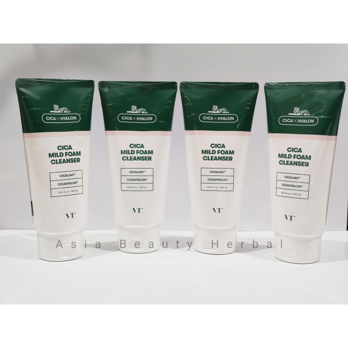 VT Cica x Hyalon Cica Mild Foam Cleanser 300ml