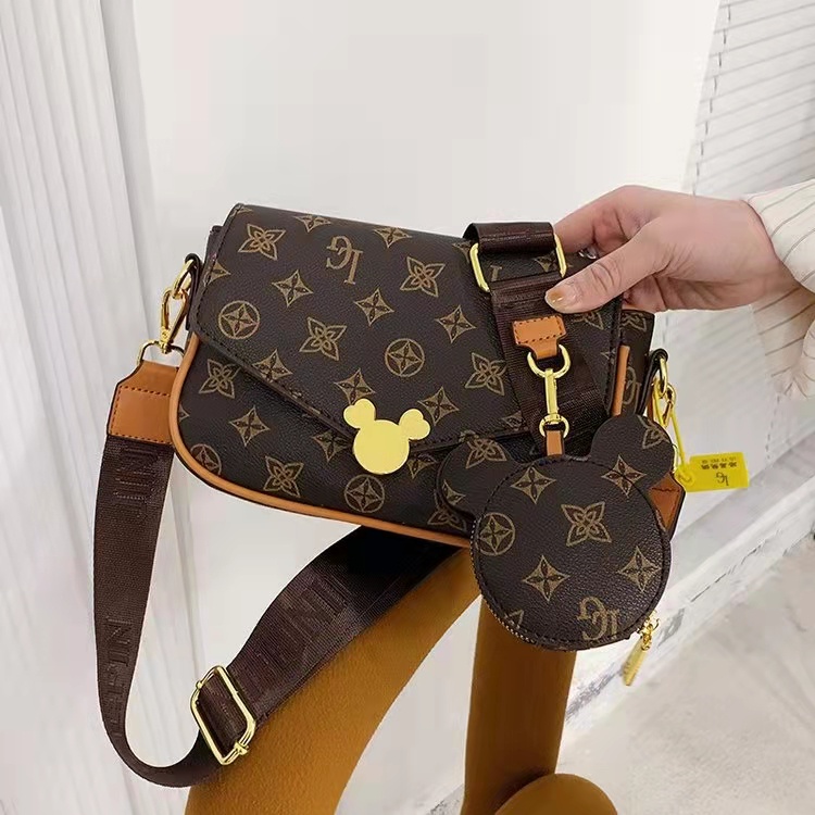 BJ61636 (2IN1) - BEIGE/BLACK/BROWN - TAS SLEMPANG WANITA FREE DOMPET KOIN BEAR MOTIF STAR FLOWER BERUANG LUCU IMUT FASHION IMPORT MODIS ELEGAN TERMURAH TERLARIS TERBARU BAGSTORE JAKARTA TAS BATAM ZC1636 JT1982