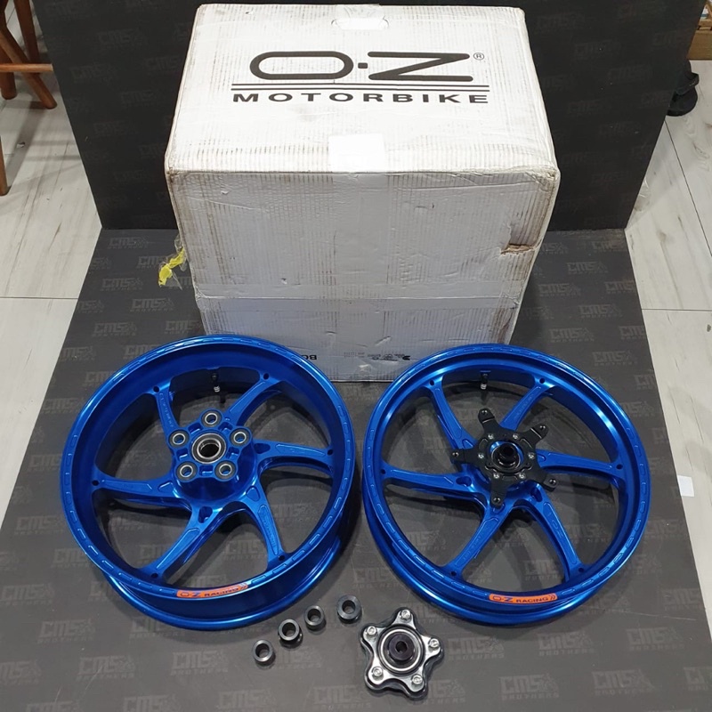 Veleg Velek Racing OZ Racing OZ Gass Kawasaki ZX25R Forged Rims Double Disc Biru Original
