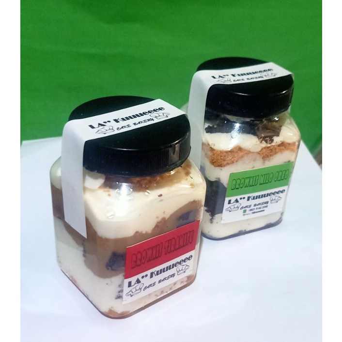 

dessert brownis jar