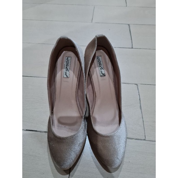 Preloved (BEKAS) Ittaherl Madhatter pump heels 9cm nude 40