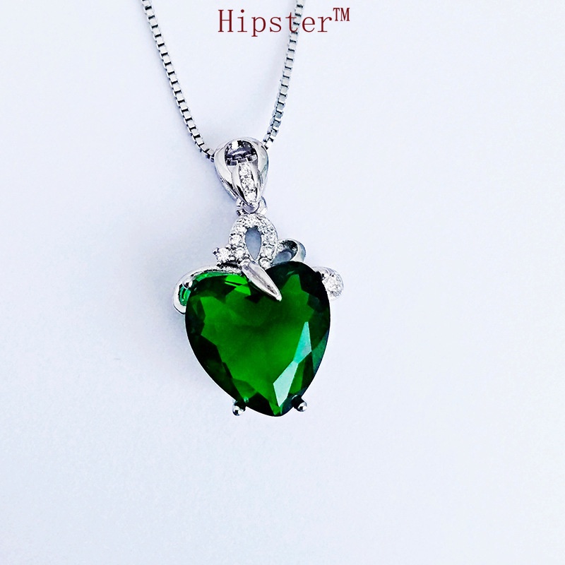 Hot Selling Fashion Trendy Couple Natural Green Crystal Love Heart Romantic Pendant Necklace