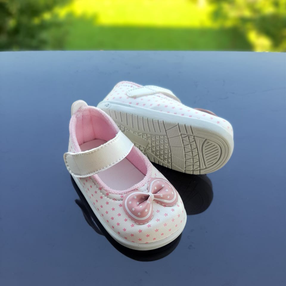 SNP09 Sepatu Pesta Anak / Sepatu Balita Perempuan bunyi cit cit Umur 1 2 3 thn - Tali perepet Motif Pita