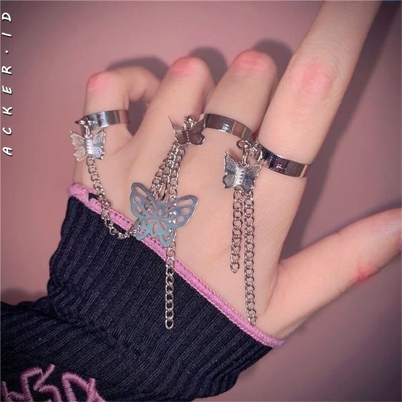 Set Cincin Rantai Kombinasi Desain Kupu-Kupu Gaya Punk Untuk Wanita