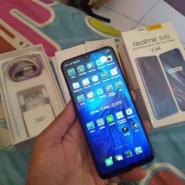 Realme 5 pro 8/128 gb